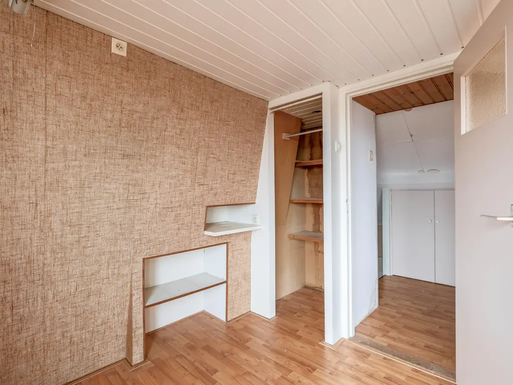 Waalstraat 19, RHOON