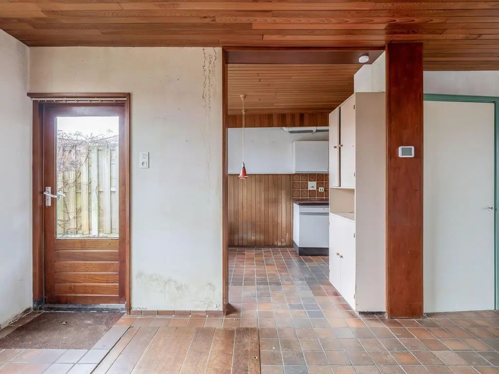 Waalstraat 19, RHOON