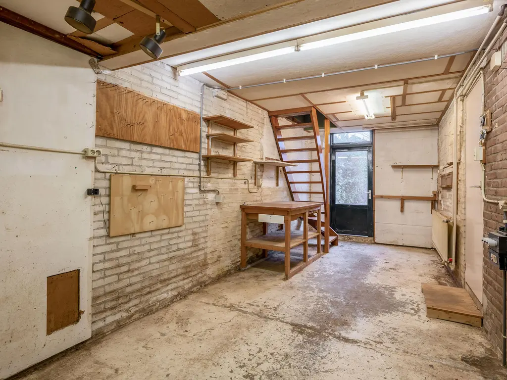 Waalstraat 19, RHOON