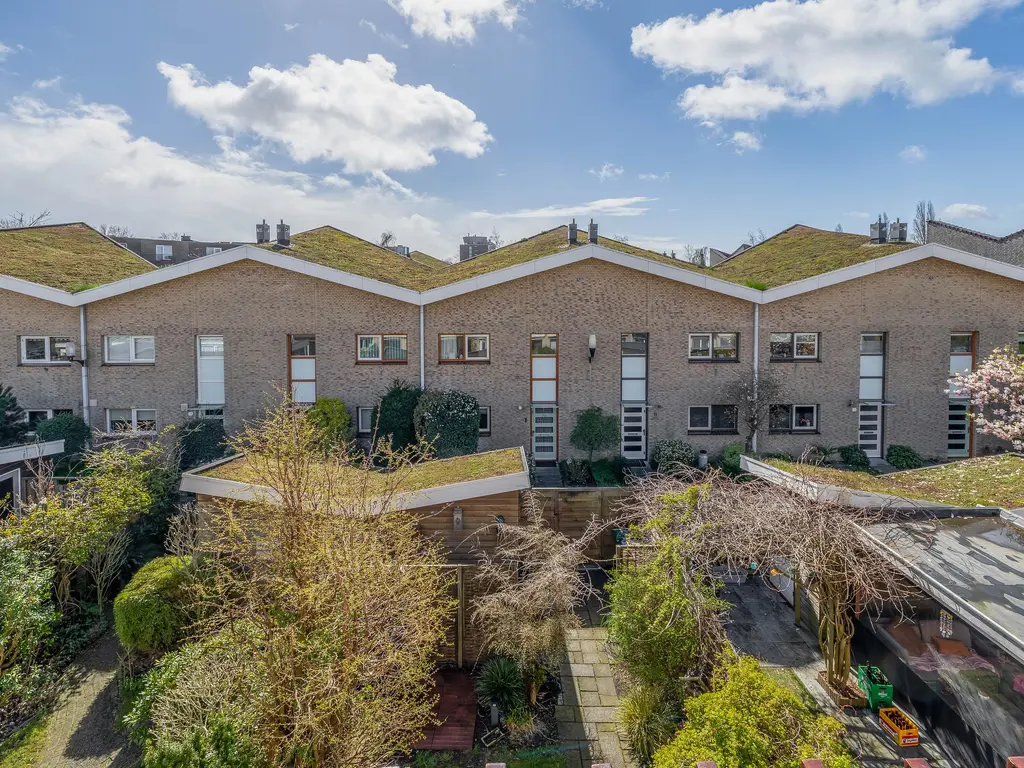 Jonkvrouw van Naaldwijklaan 20, VLAARDINGEN