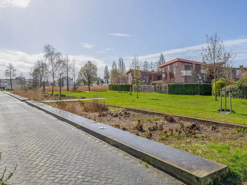 Jonkvrouw van Naaldwijklaan 20, VLAARDINGEN