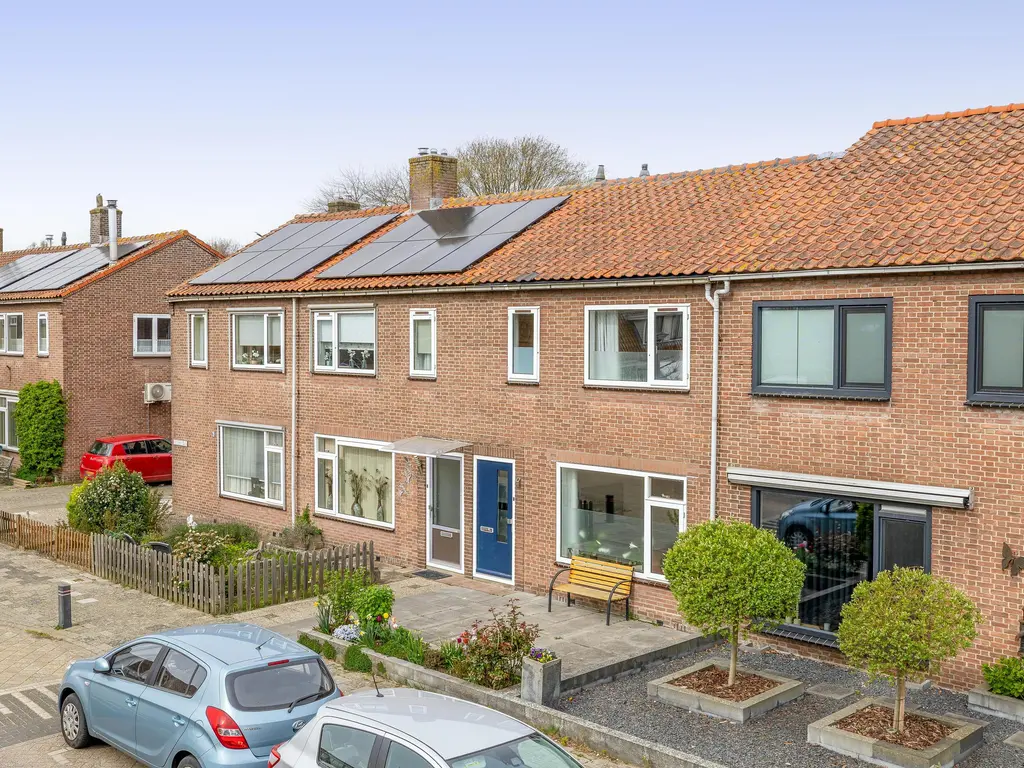 Roosenhoeklaan 25, HELLEVOETSLUIS