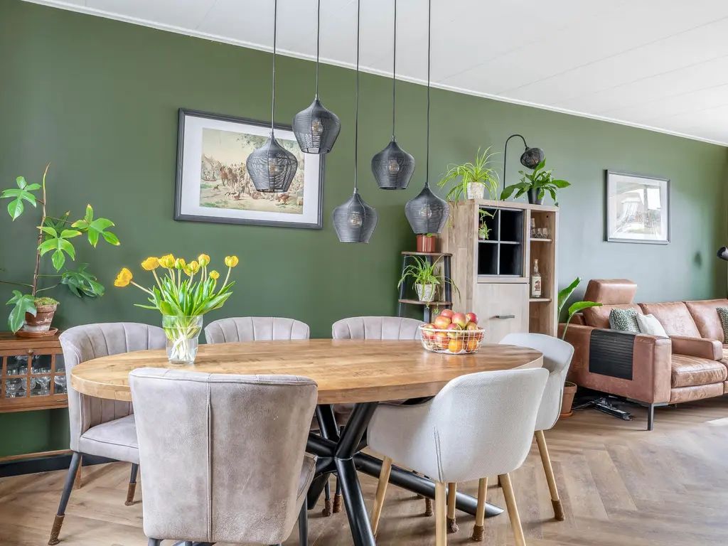 Roosenhoeklaan 25, HELLEVOETSLUIS