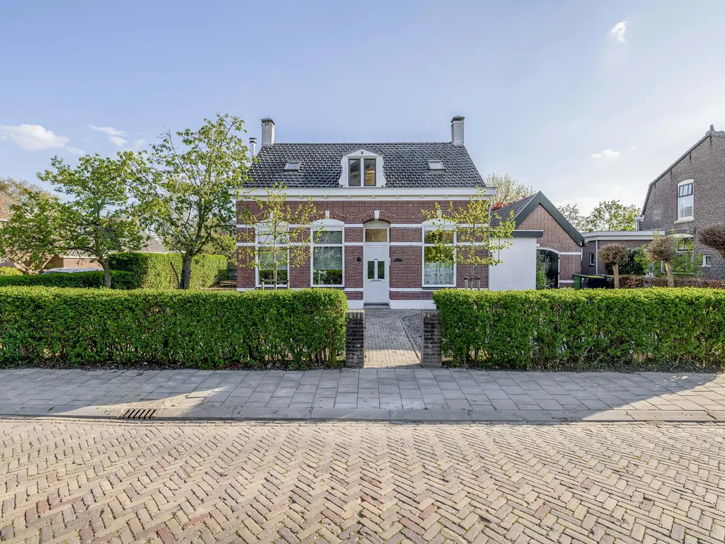 Molendijk 74, GOUDSWAARD