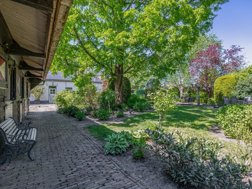 Stougjesdijk 236, Oud-Beijerland
