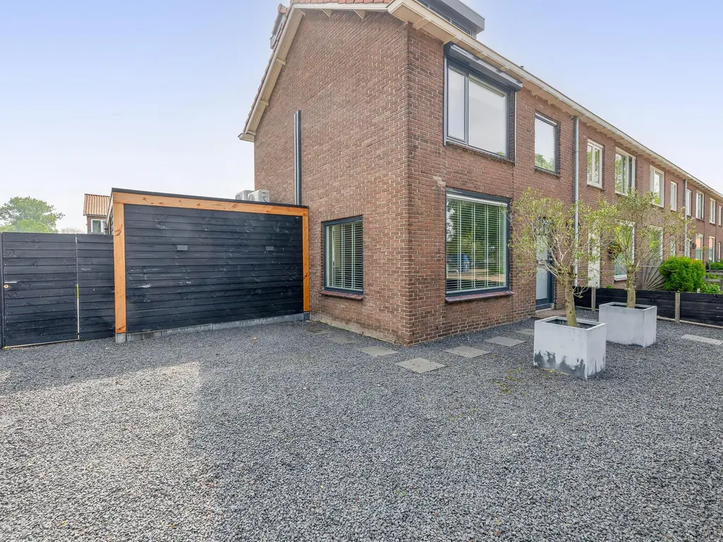 Marijkeplein 11, ROZENBURG