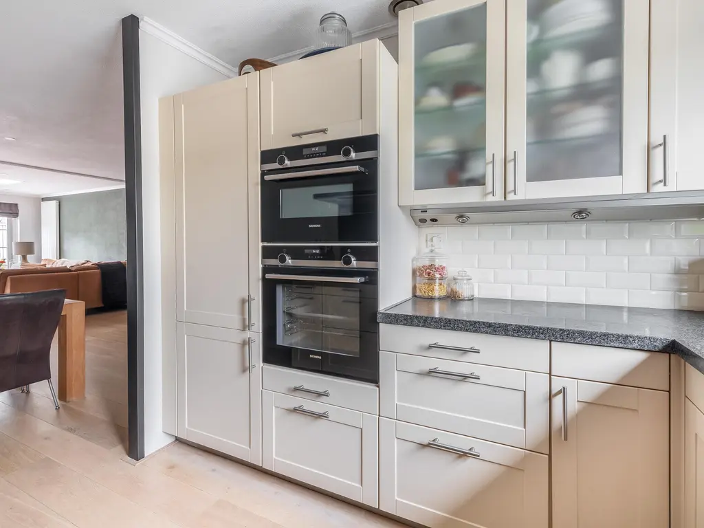 Krammer 102, BRIELLE