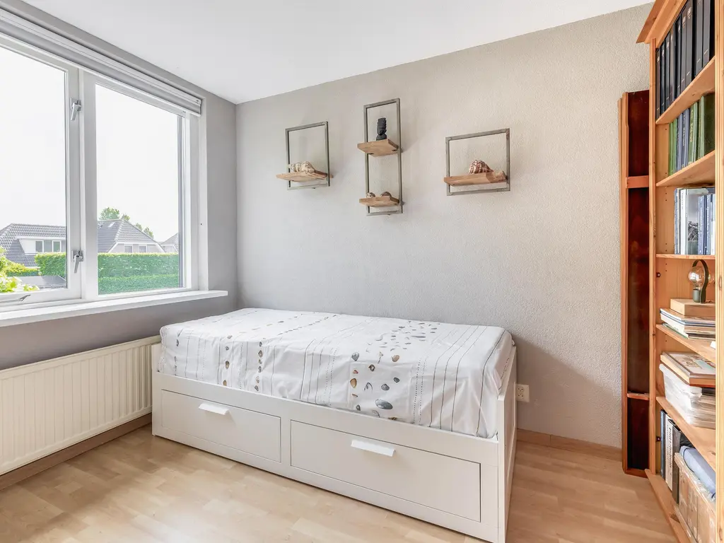 Krammer 102, BRIELLE