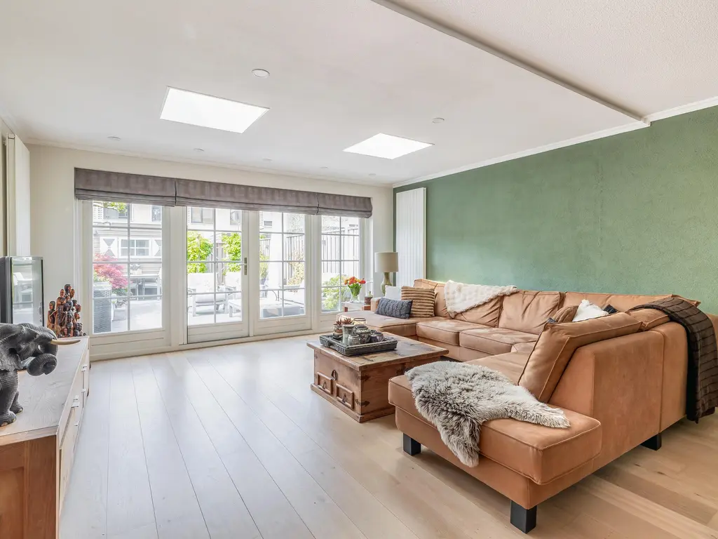 Krammer 102, BRIELLE