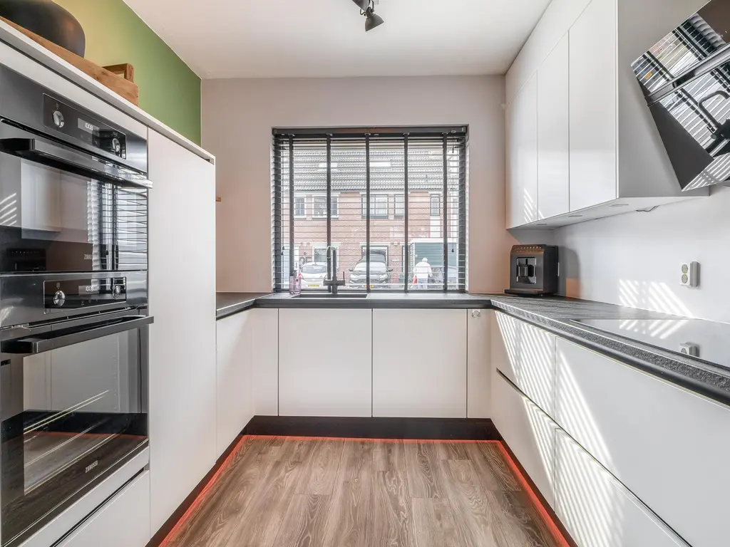 Olijfgaard 26, SPIJKENISSE