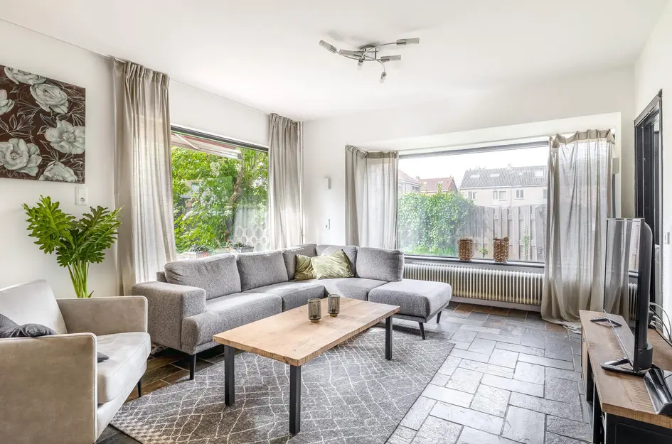 Alexander Verhuellstraat 125