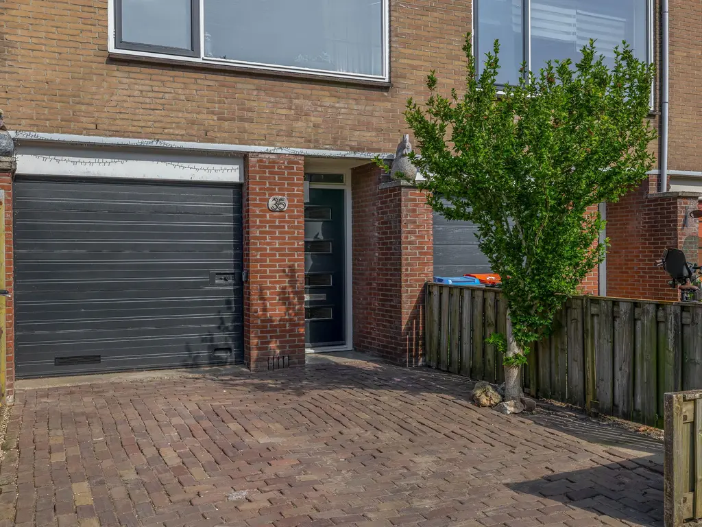 Brigantijn 35, BRIELLE