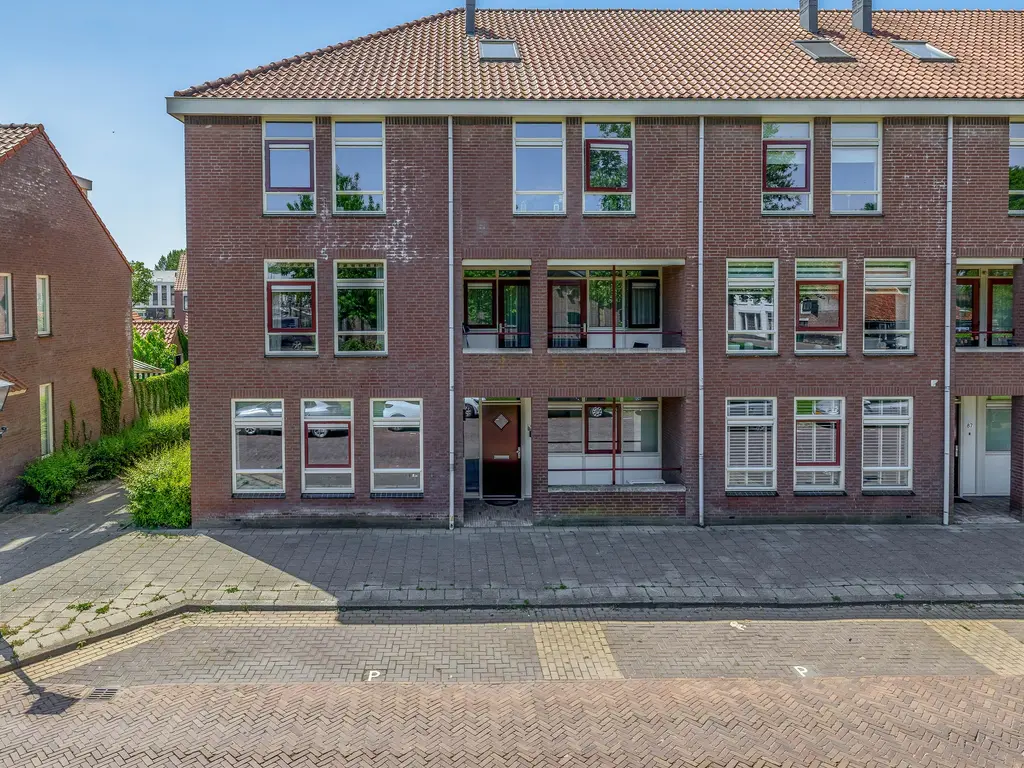 Langestraat 85, BRIELLE