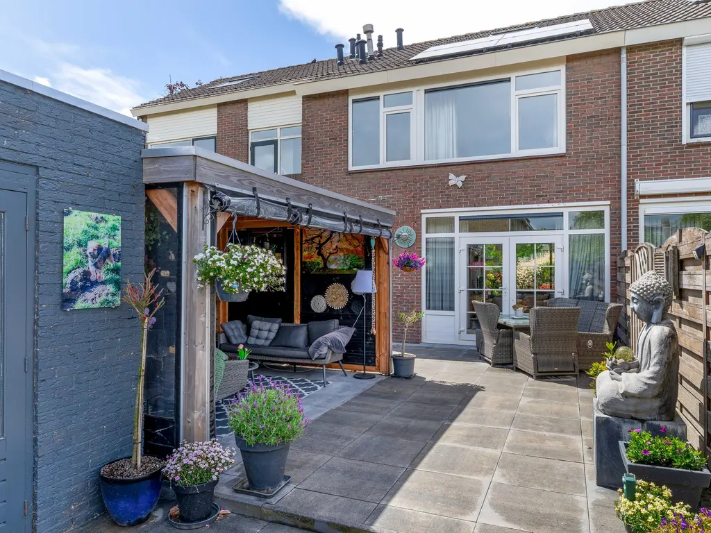 Hollemarestraat 96, ZWARTEWAAL