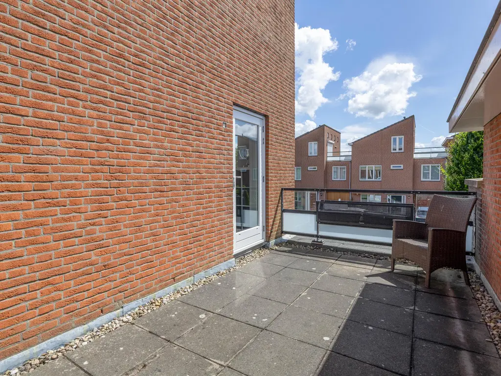 Bachlaan 14, OUD-BEIJERLAND