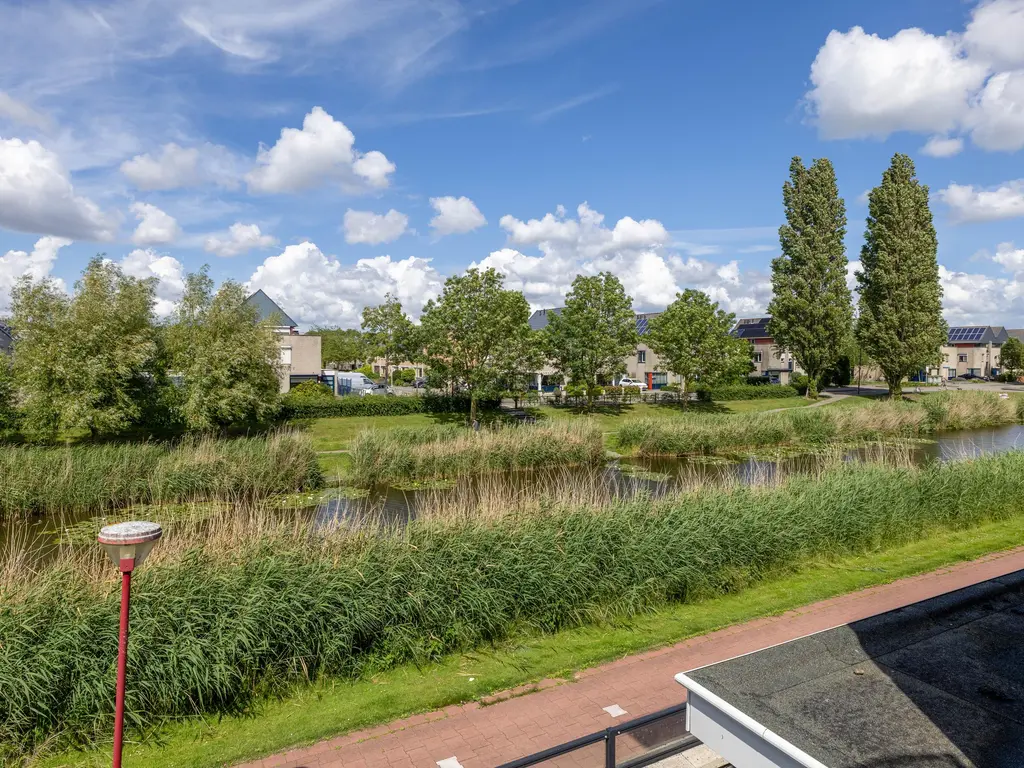 Bachlaan 14, OUD-BEIJERLAND