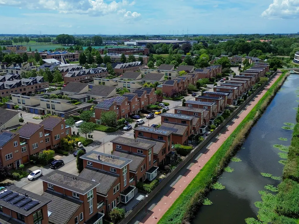 Bachlaan 14, OUD-BEIJERLAND