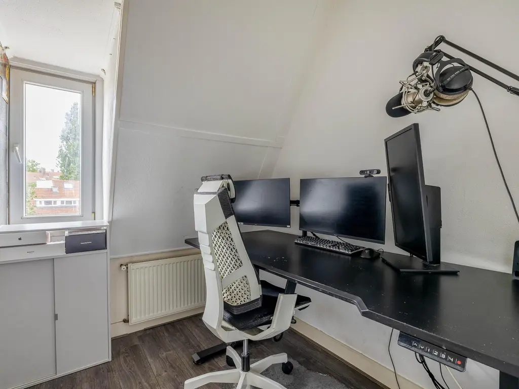 Röntgenstraat 28B, VLAARDINGEN