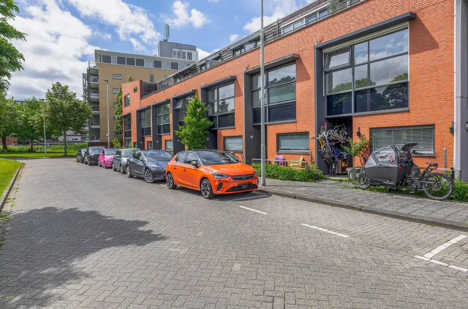 Annie van Eesstraat 23