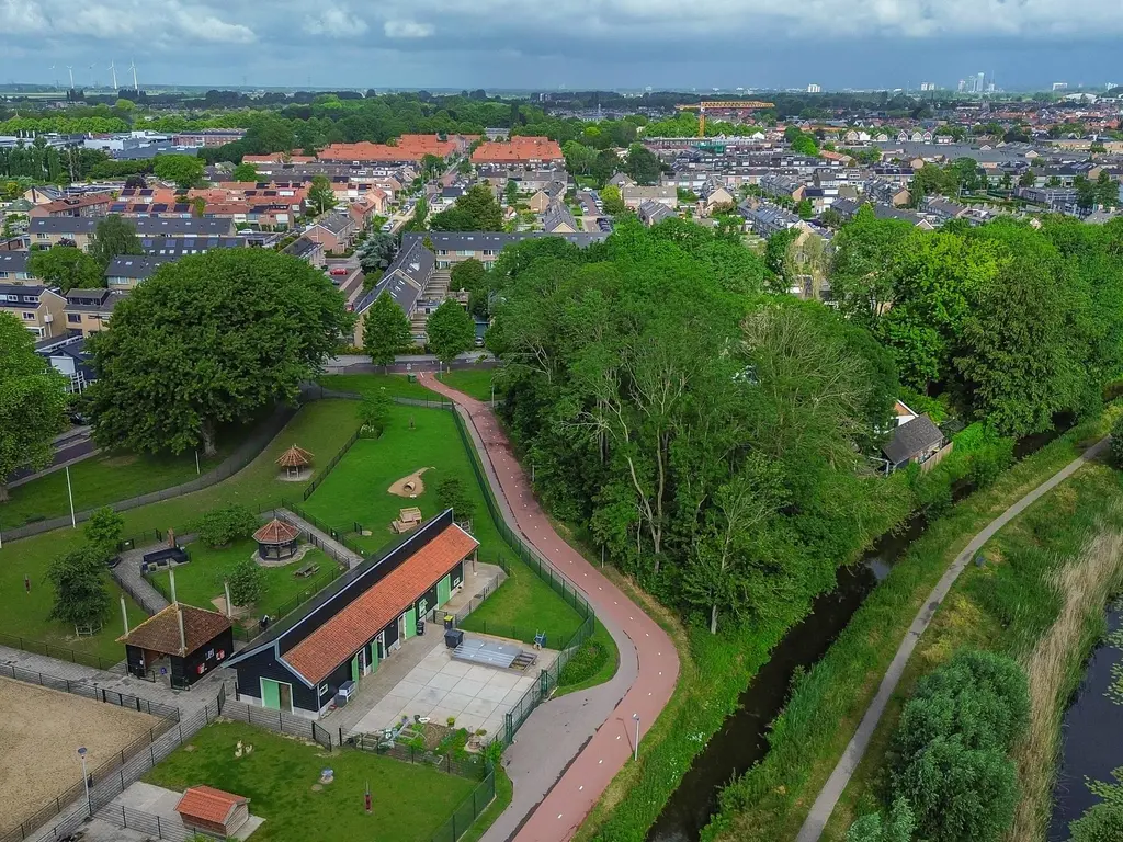 Acaciastraat 38, OUD-BEIJERLAND