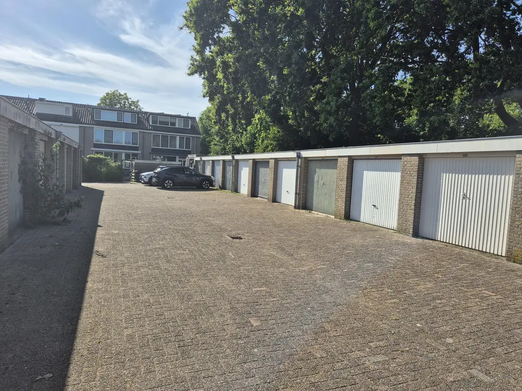 Bongweg 118 , HOOGVLIET ROTTERDAM