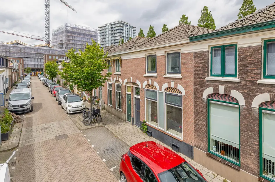 Oosterstraat 43