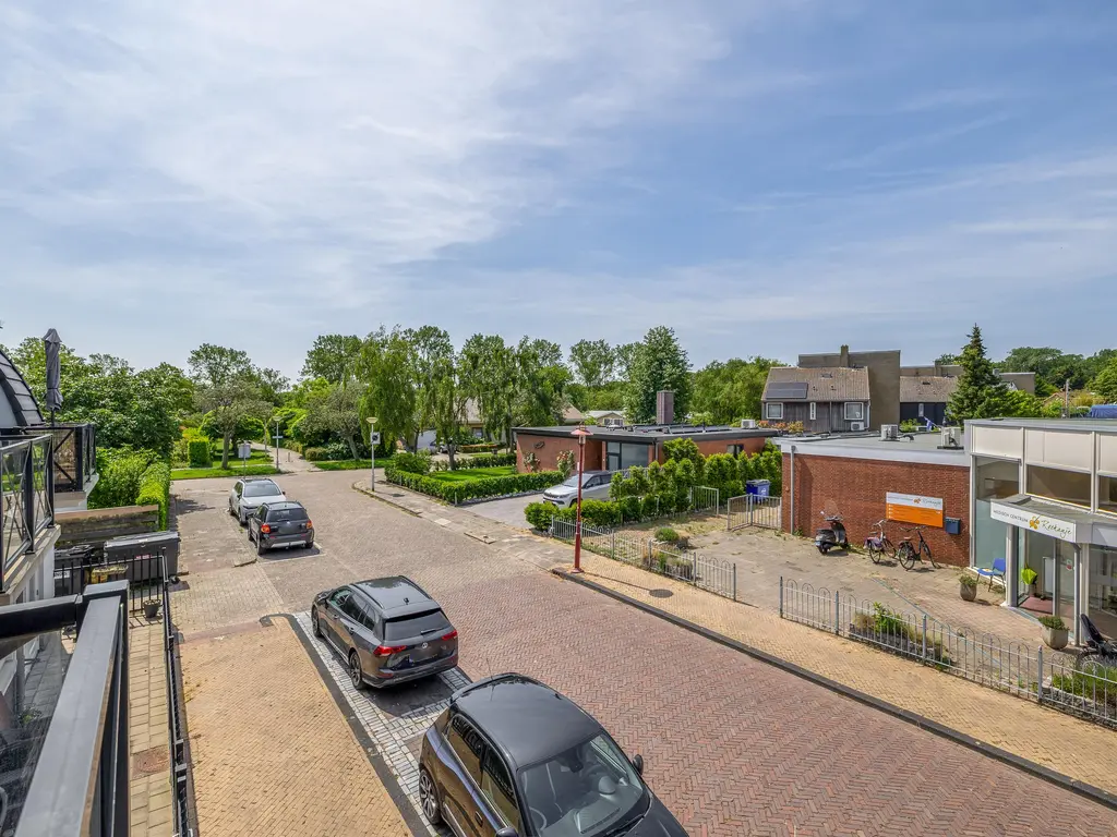 Raadhuislaan 34c, ROCKANJE