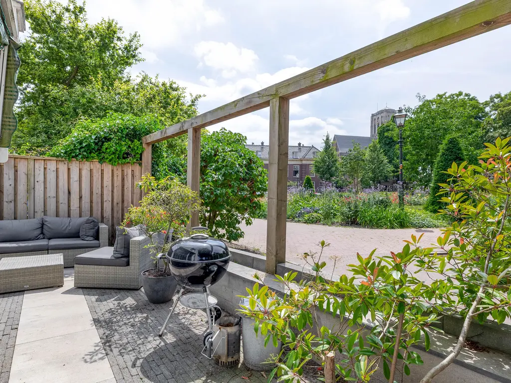 Asylplein 16, BRIELLE