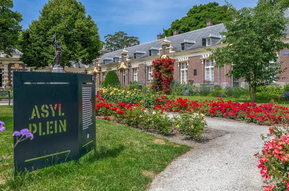 Asylplein 16