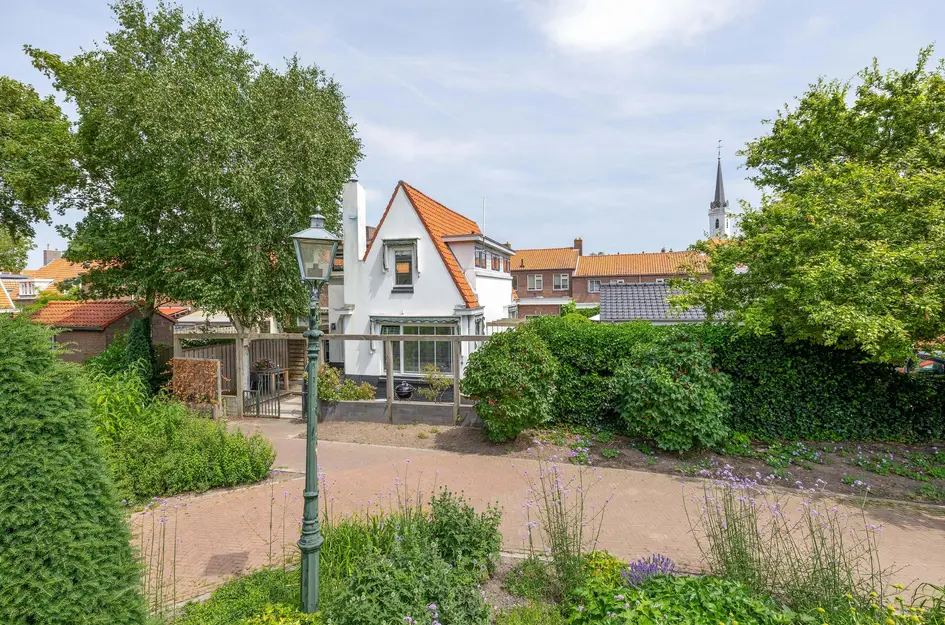 Asylplein 16