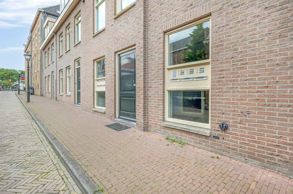 Queenboroughstraat 21