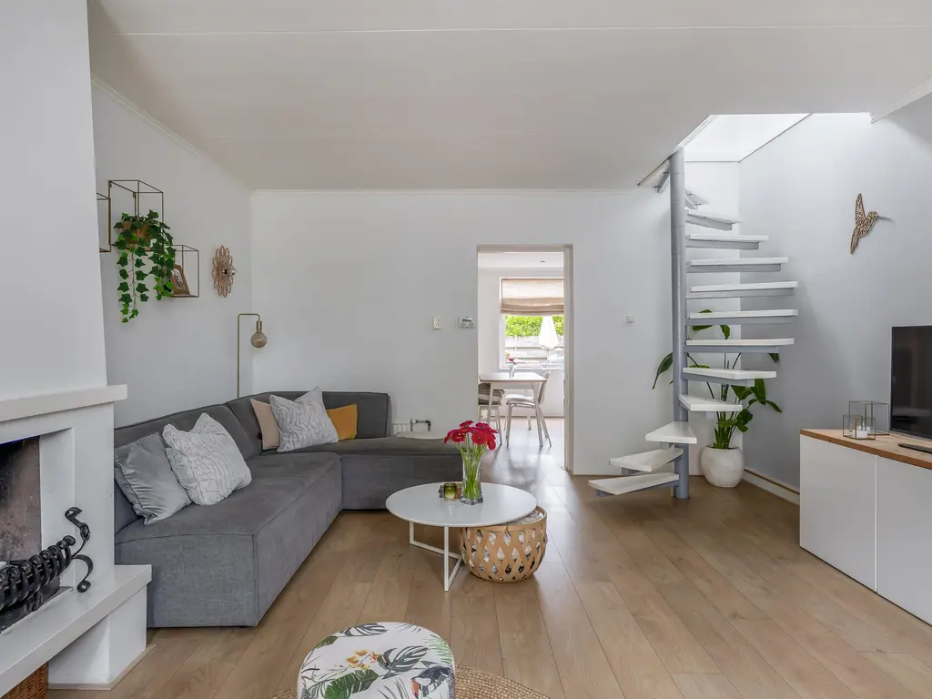 Prins Bernhardstraat 60, OUD-BEIJERLAND