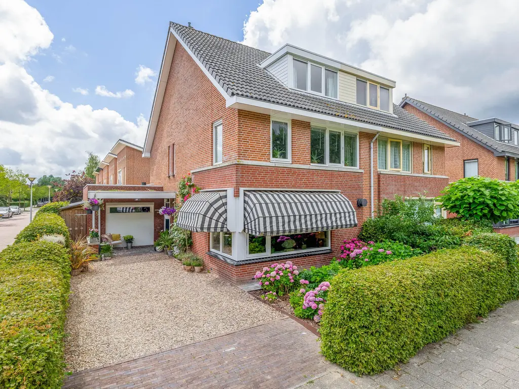 Middellantweide 7, HELLEVOETSLUIS