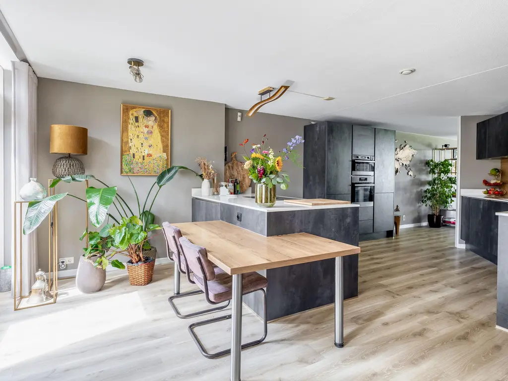 Middellantweide 7, HELLEVOETSLUIS