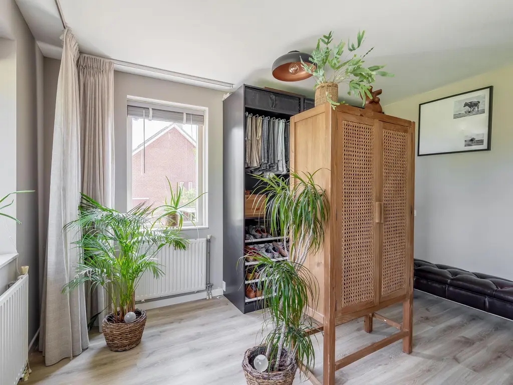 Middellantweide 7, HELLEVOETSLUIS
