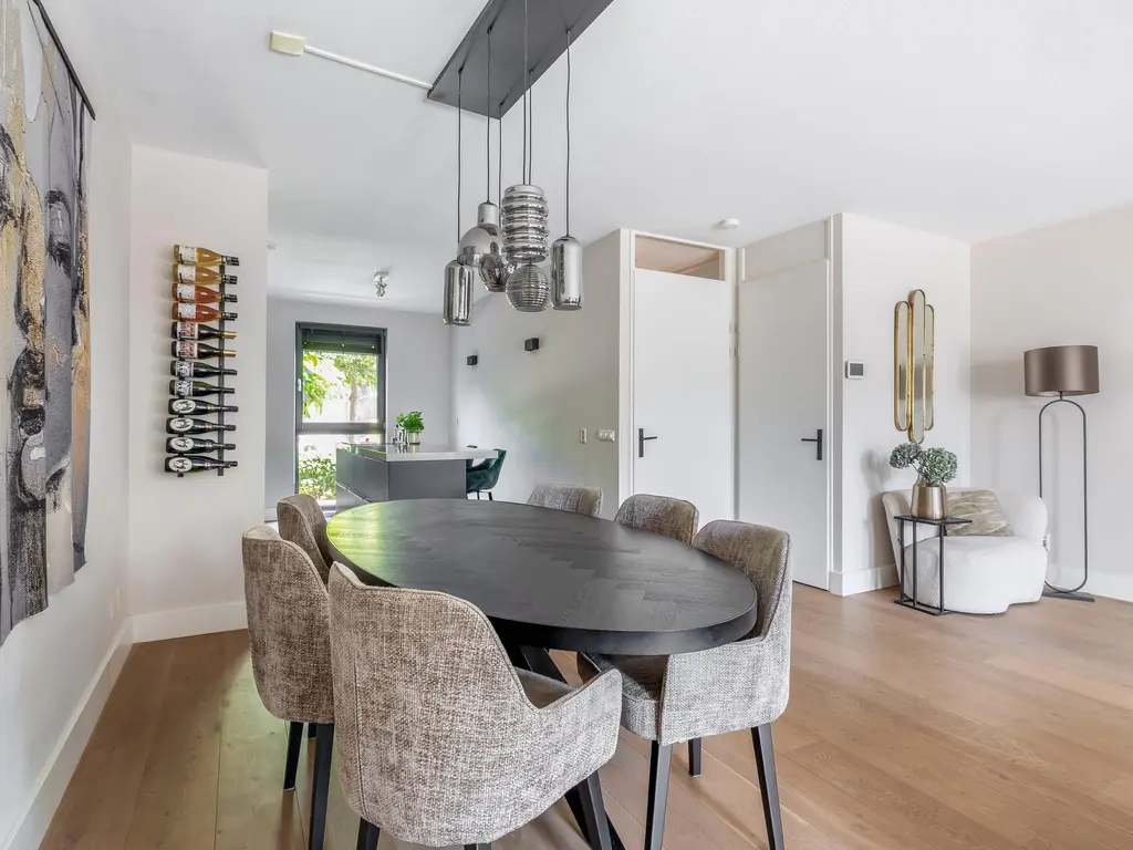 Moeder Teresalaan 29, HELLEVOETSLUIS