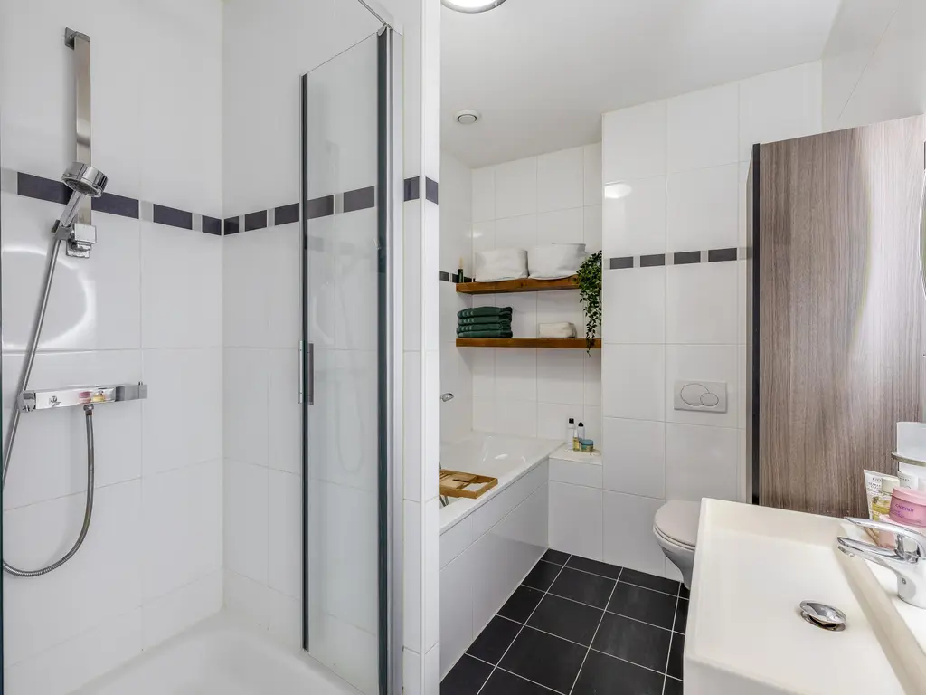 Moeder Teresalaan 29, HELLEVOETSLUIS