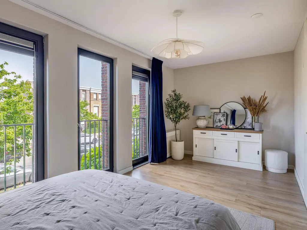 Moeder Teresalaan 29, HELLEVOETSLUIS