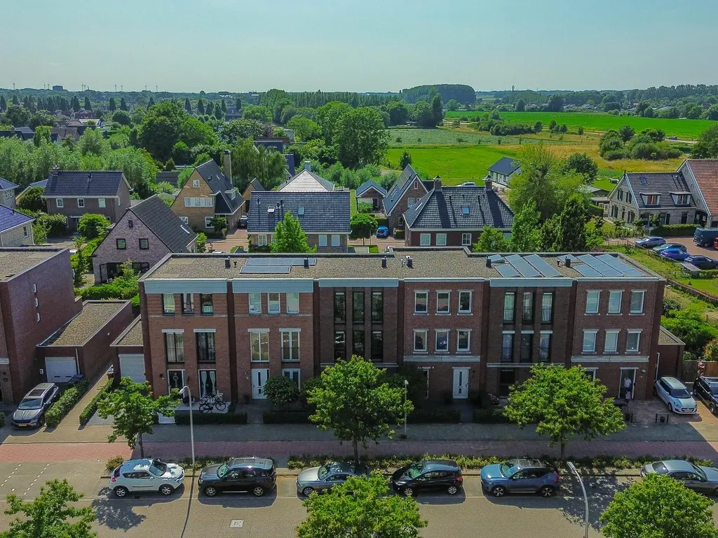 Moeder Teresalaan 29, HELLEVOETSLUIS