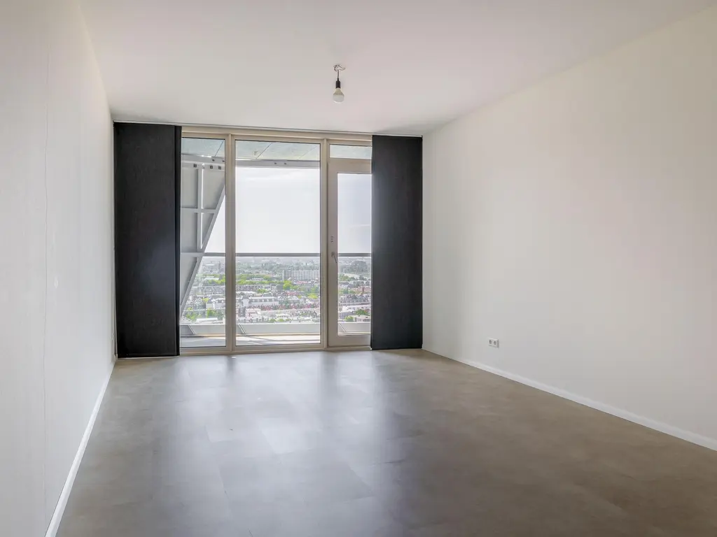 Kruisplein 1038, ROTTERDAM