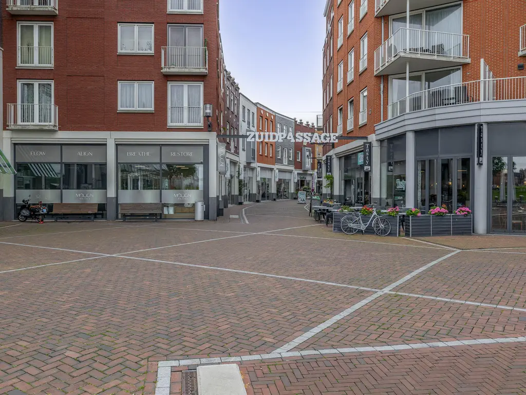 Zuidpassage 166, SPIJKENISSE