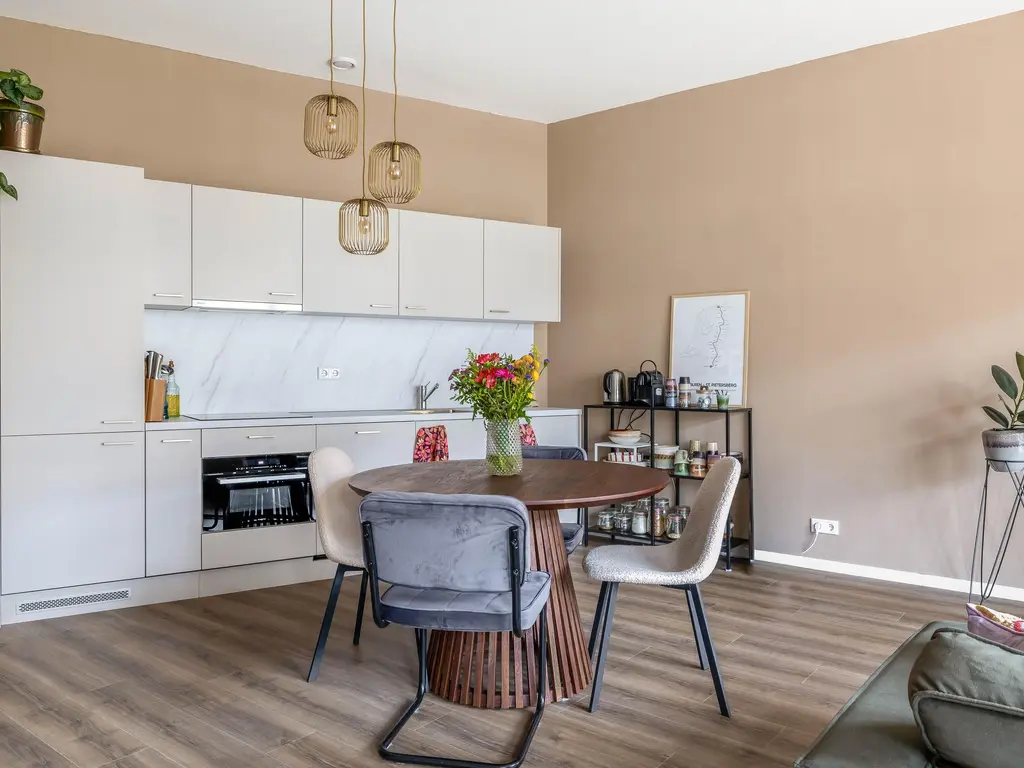 Zuidpassage 166, SPIJKENISSE
