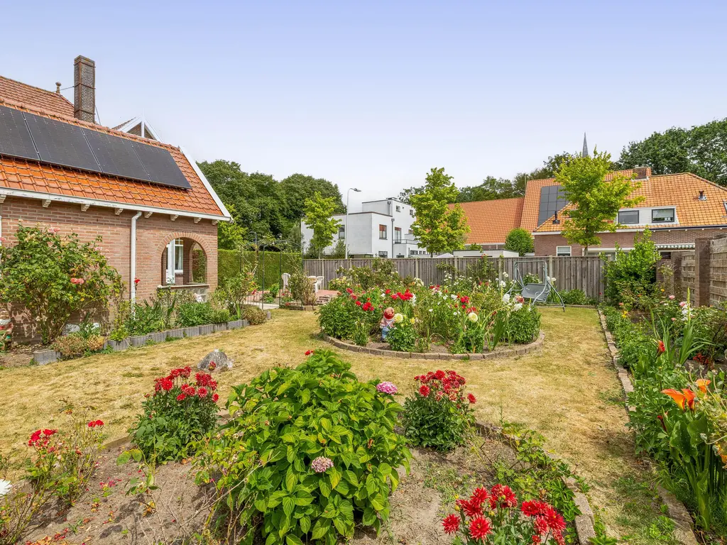 Hoflaan 47, MIDDELHARNIS