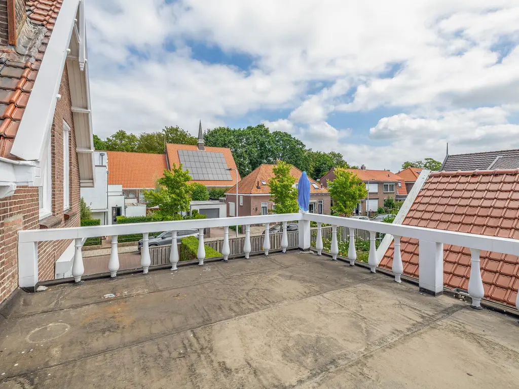 Hoflaan 47, MIDDELHARNIS