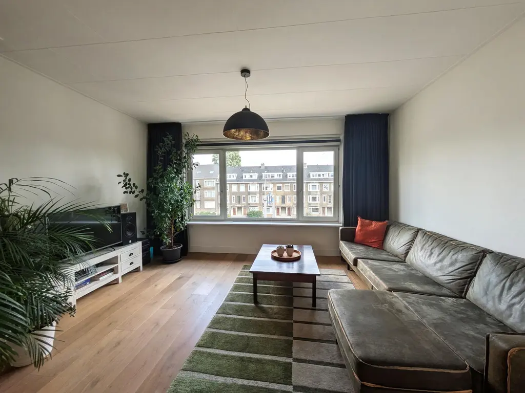 Dorpsweg 5C, ROTTERDAM