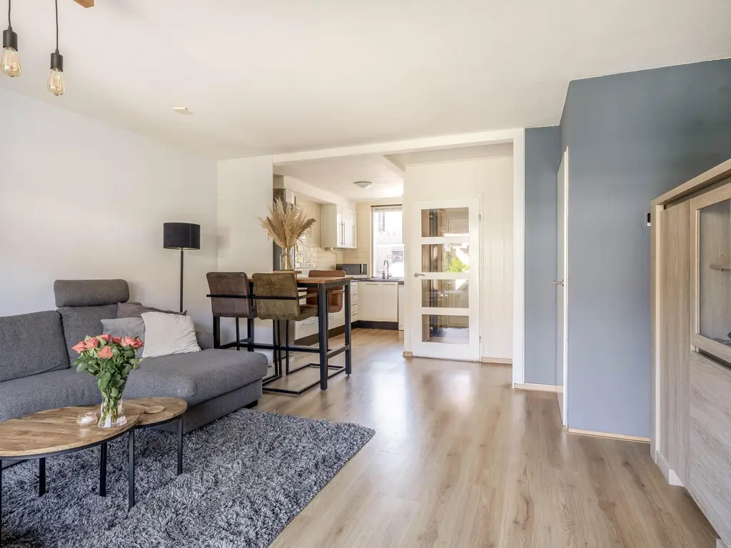 Mackaystraat 8, SPIJKENISSE