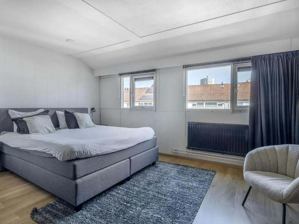 Mackaystraat 8, SPIJKENISSE