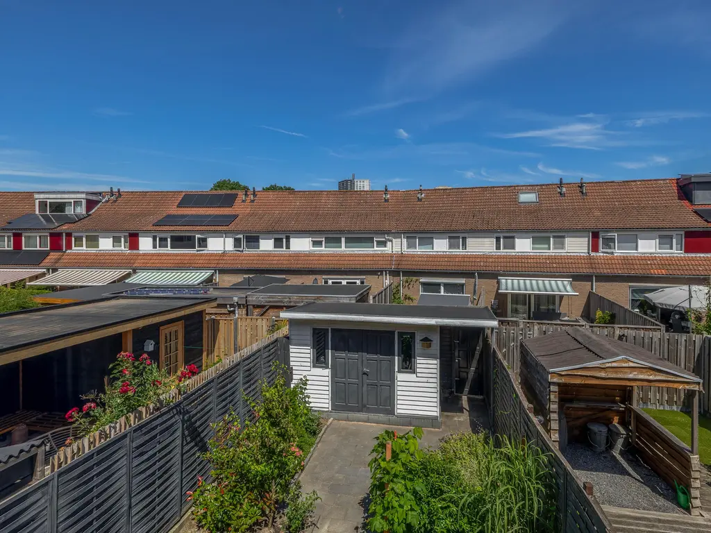Mackaystraat 8, SPIJKENISSE