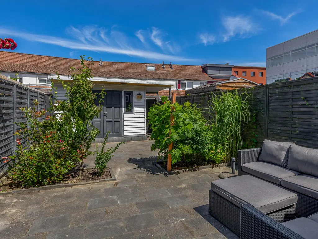 Mackaystraat 8, SPIJKENISSE