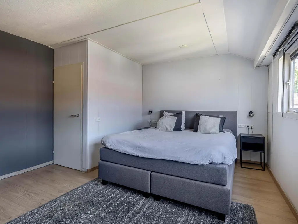 Mackaystraat 8, SPIJKENISSE